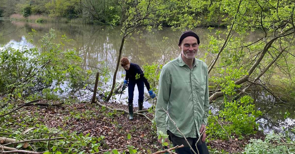 Weekday Volunteer session at Gravetye